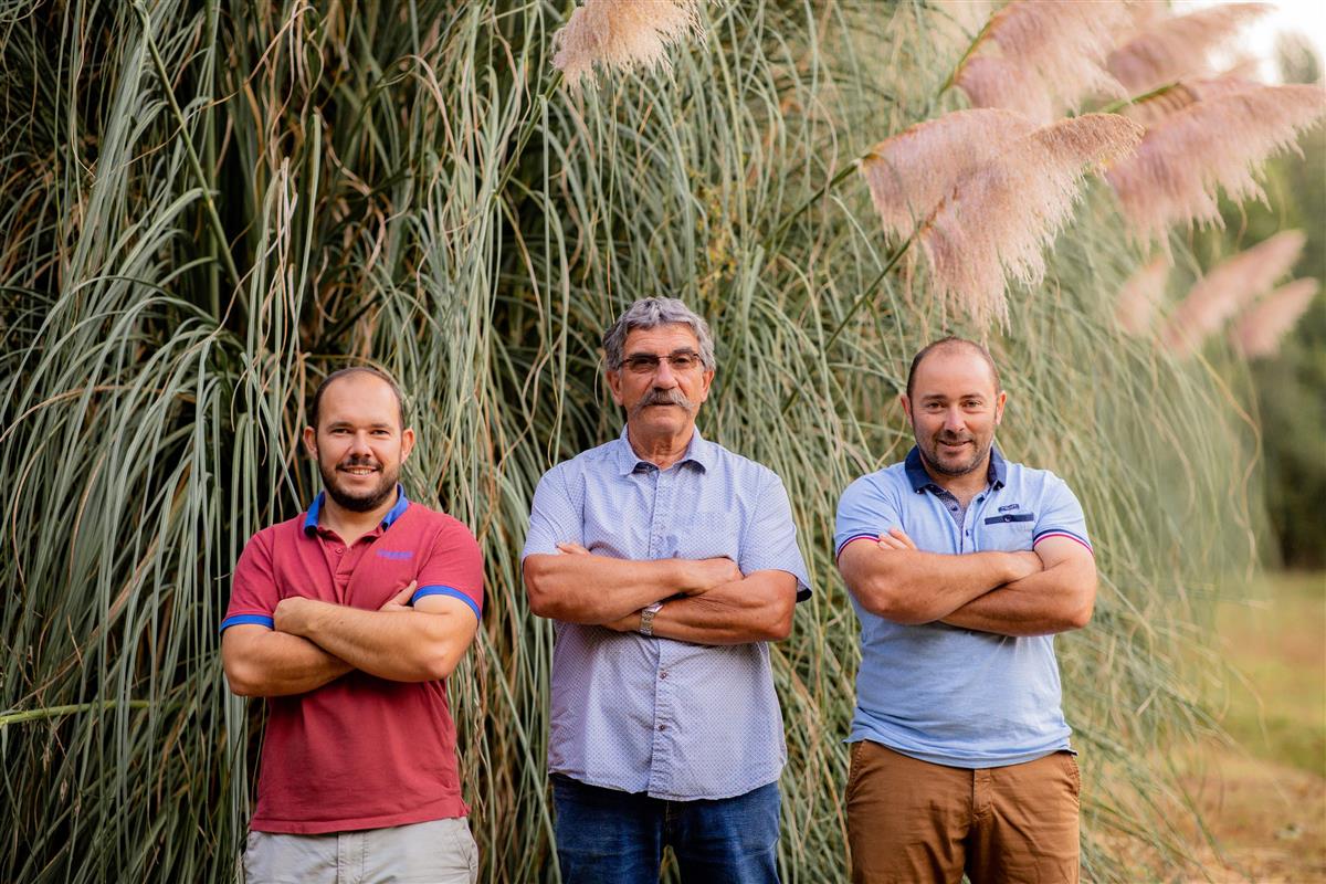 Affiche ou photo : Dégustation au Domaine Charrier-Carbonnieu
