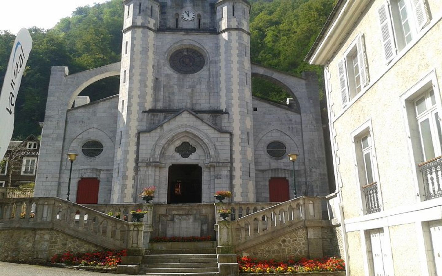 Eglise Saint-Jean Baptiste