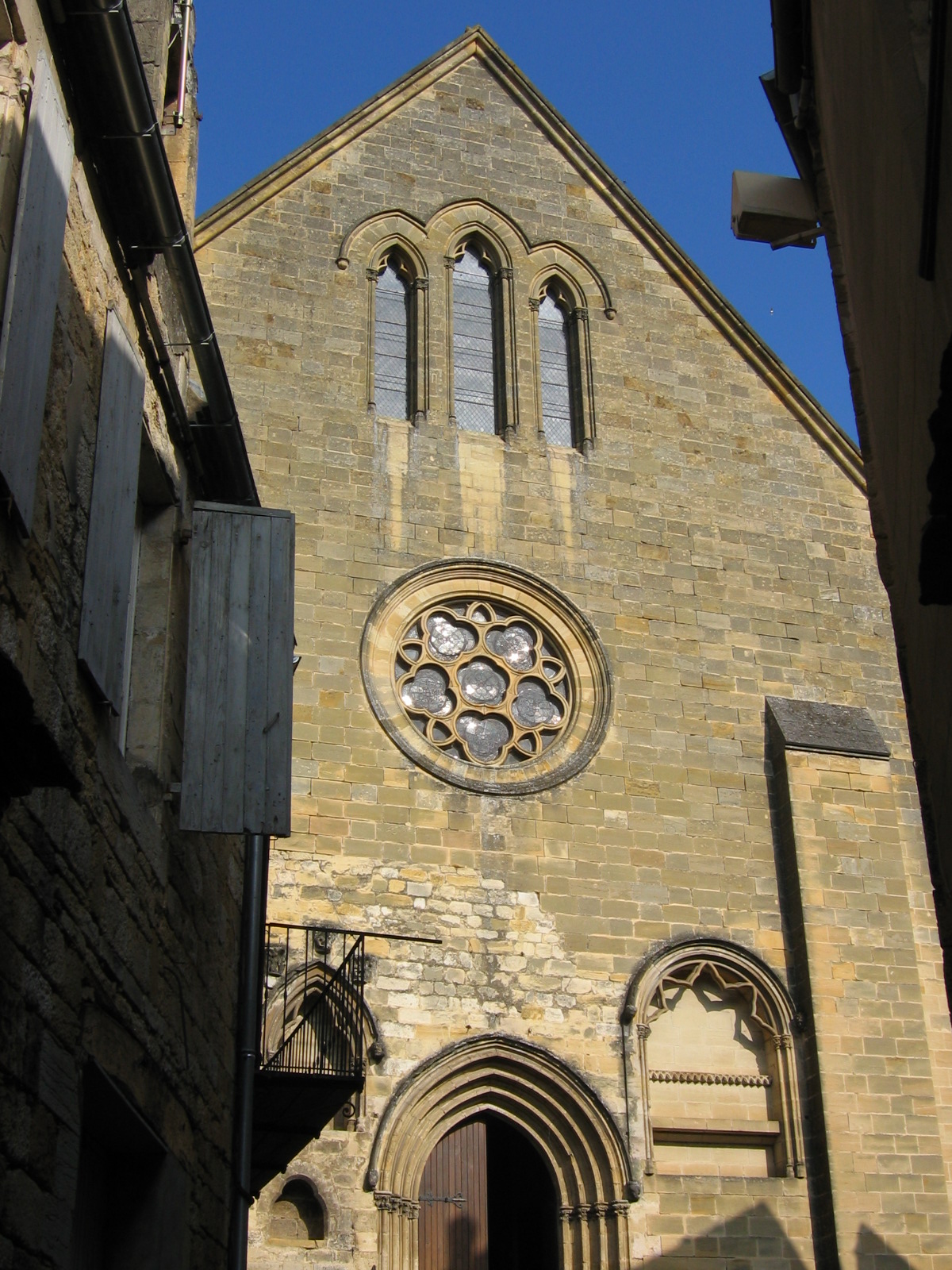 EGLISE ST CYPRIEN