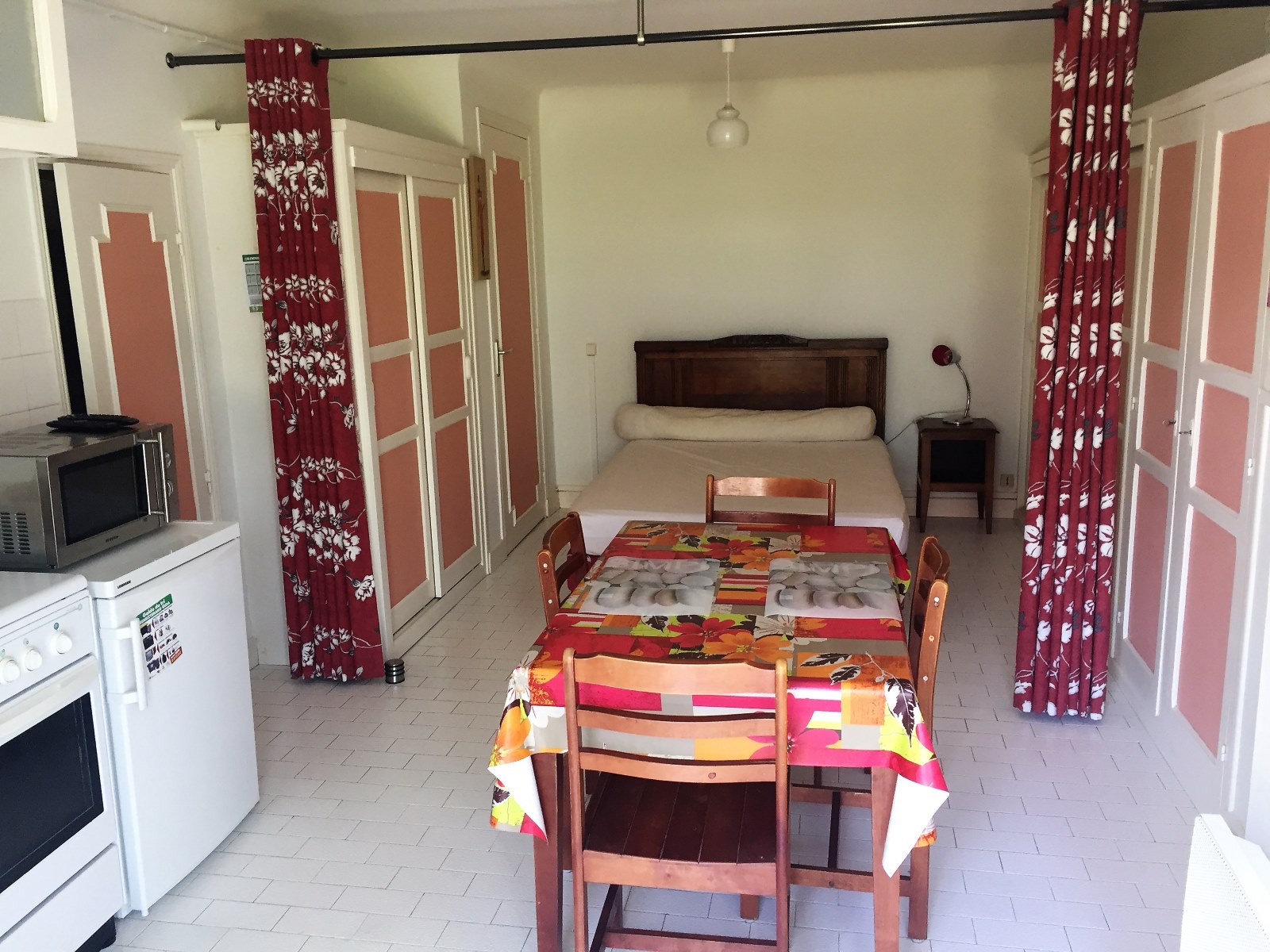 Location 23 Pierrette Etchegaray