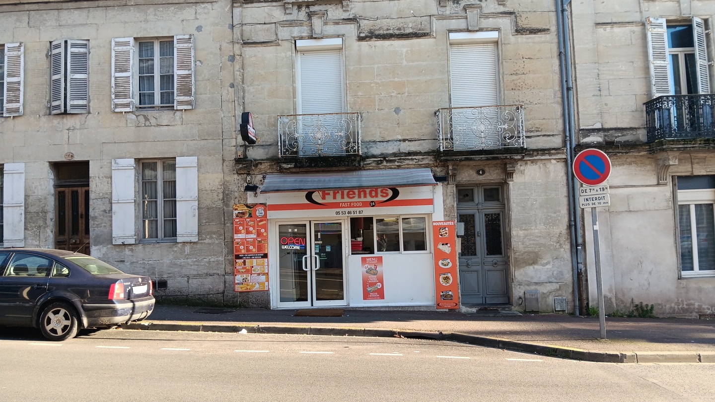 Friends fast foods