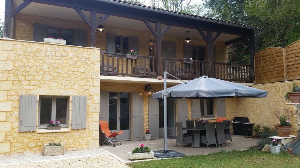 Gîte les Hauts de Sarlat 1