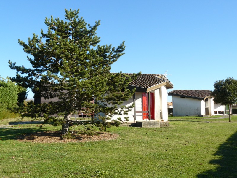 Village de gîtes de Mézin en dur