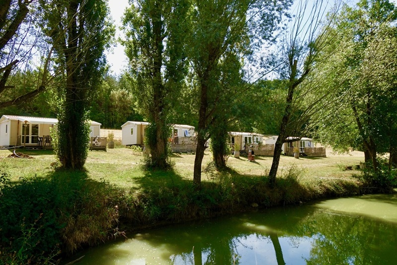 Camping le Domaine du Lac de Néguenou