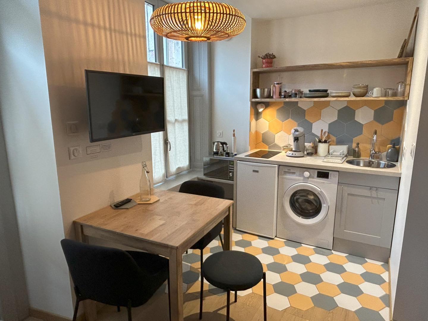 Studio avec terrasse