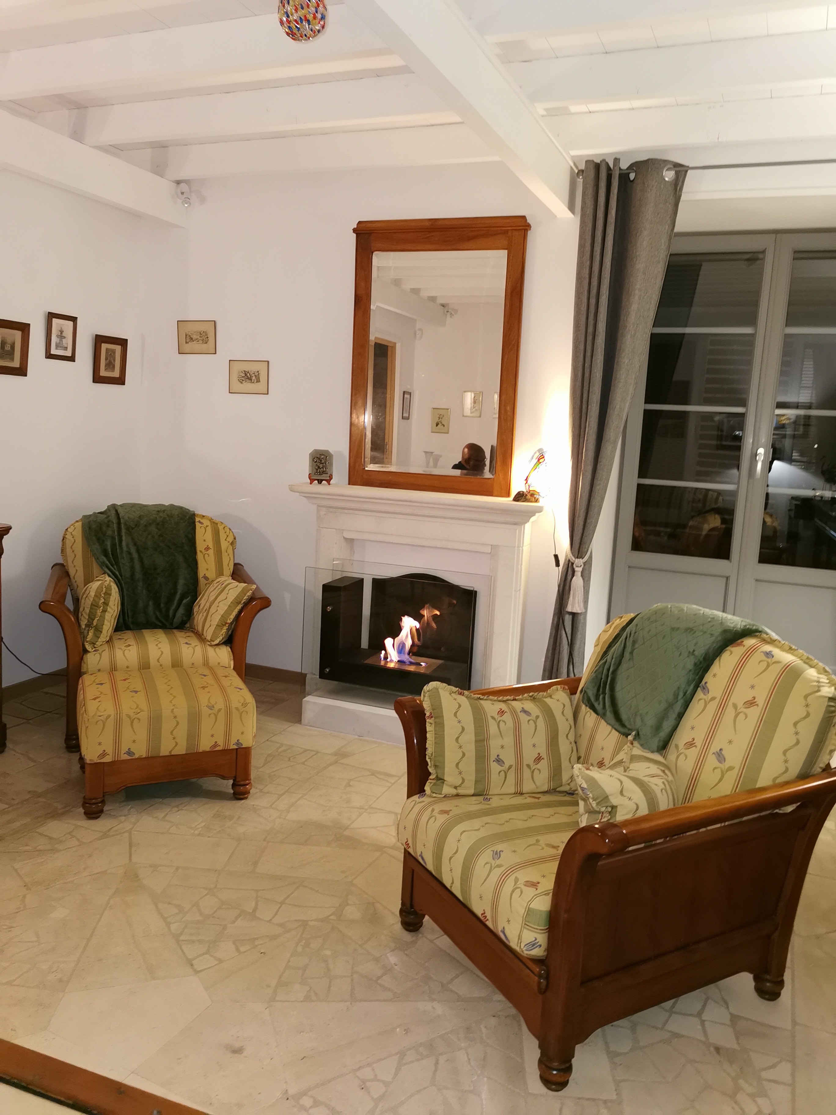 Salon