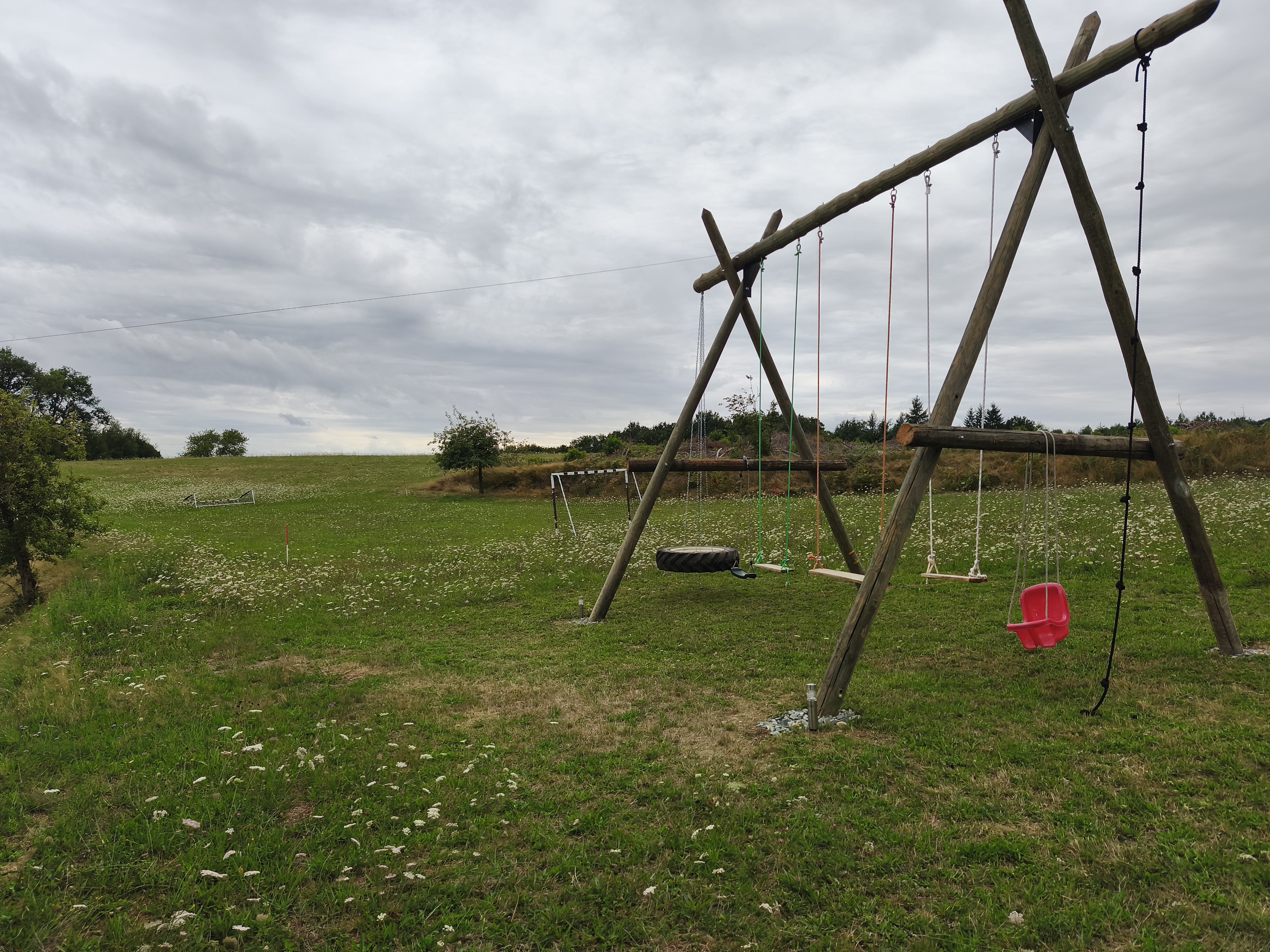 Au Champ des Hirondelles