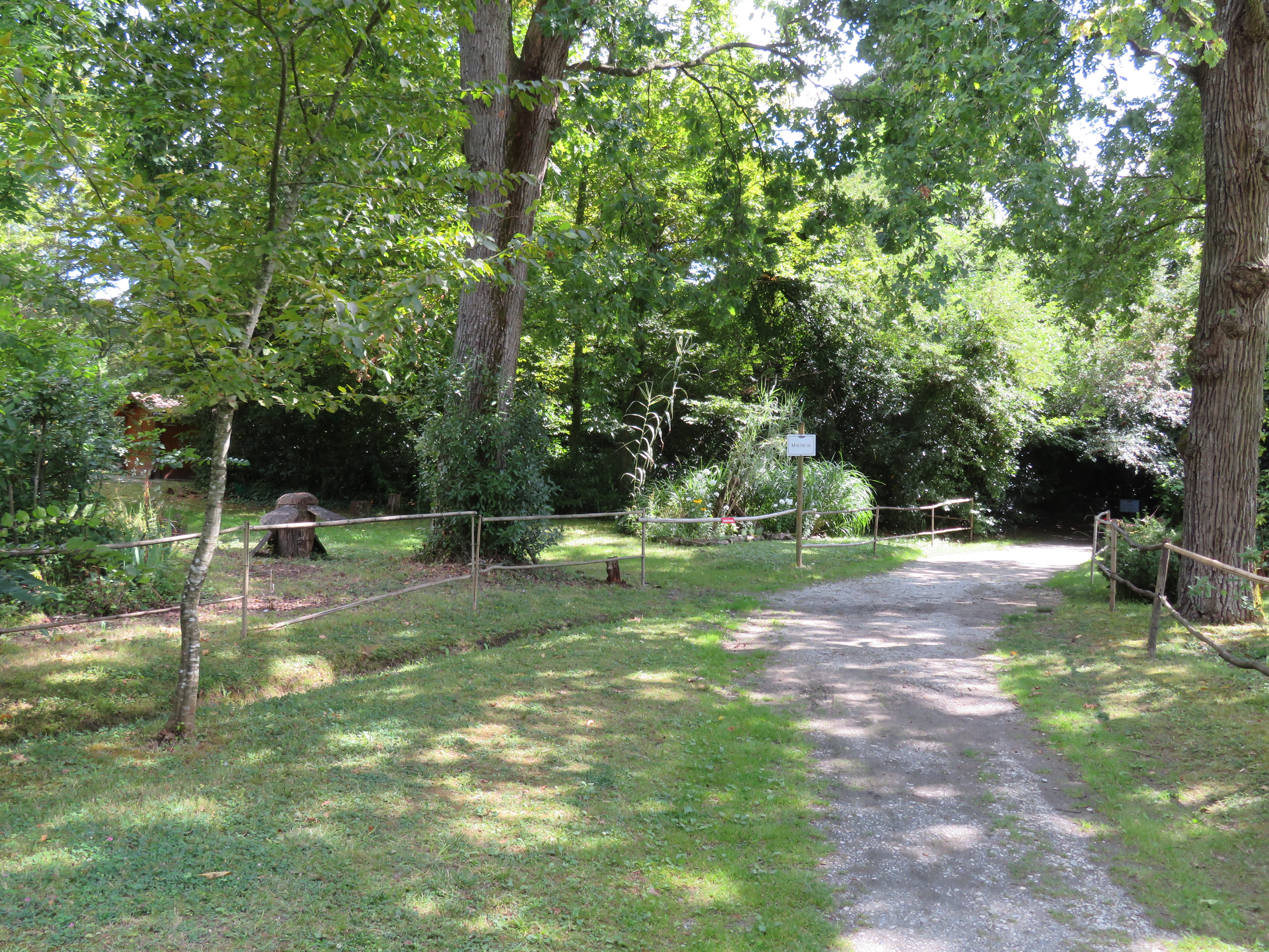 Balade à roulettes : Parc Sourreil à Villenave d'Ornon - Impraticable