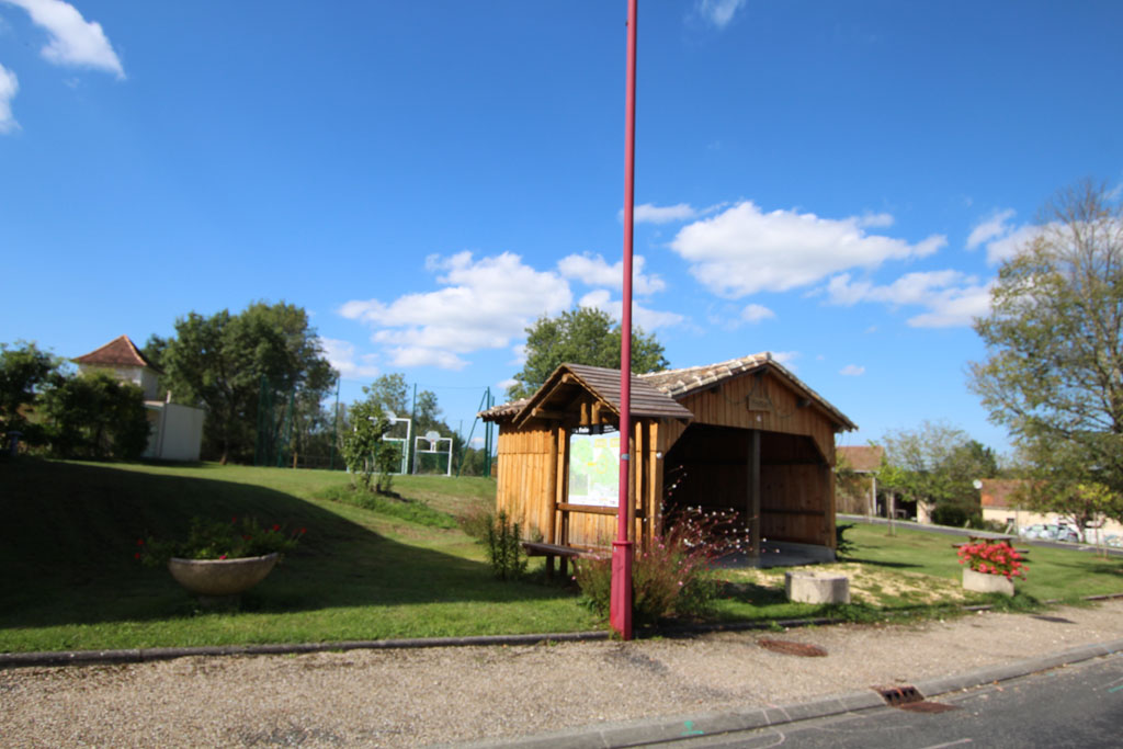 le Tour du Village de Fraisse