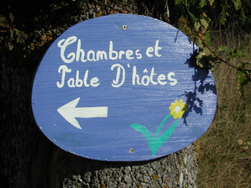 Saint-Julien, église promontoire sur la vallée de la Garonne