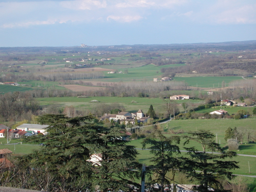 Monflanquin, la bastide vue du nord