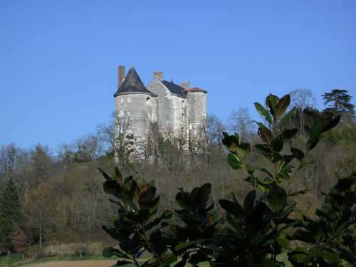 Buzet-sur-Baïse, hike around the castle