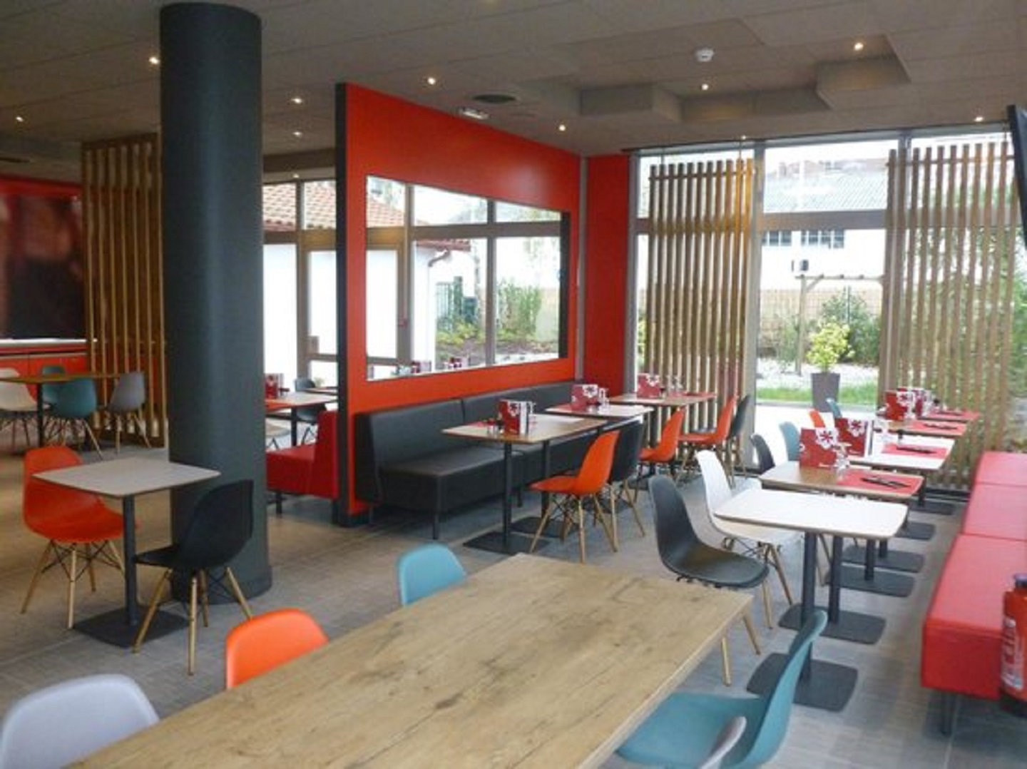 Ibis kitchen