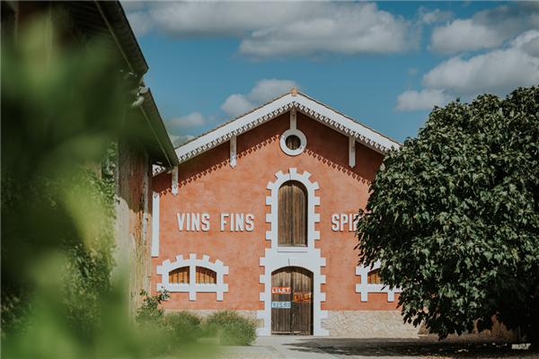 Affiche ou photo : Visite et dégustation à la Maison Lillet
