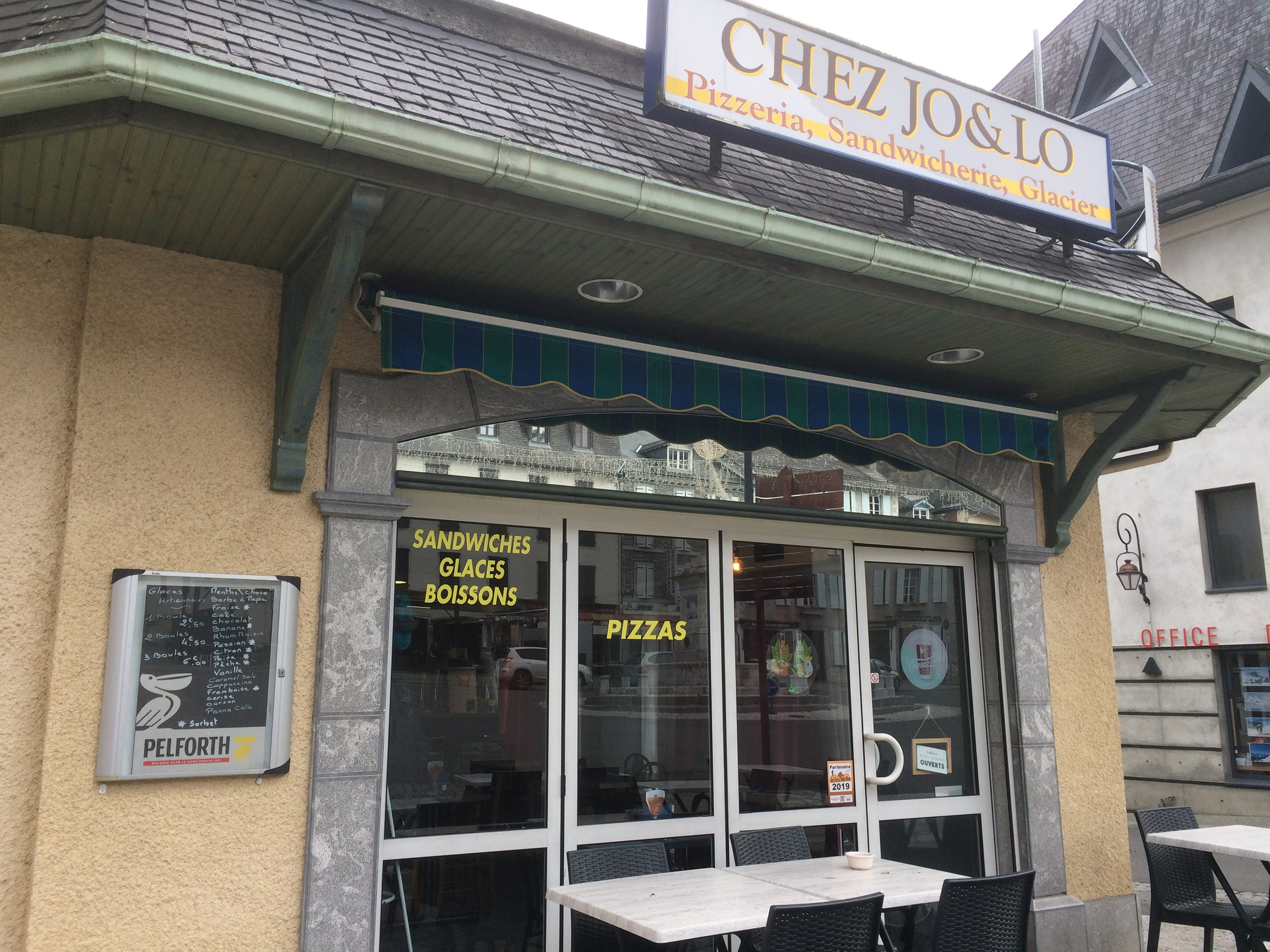Chez Jo & Lo
