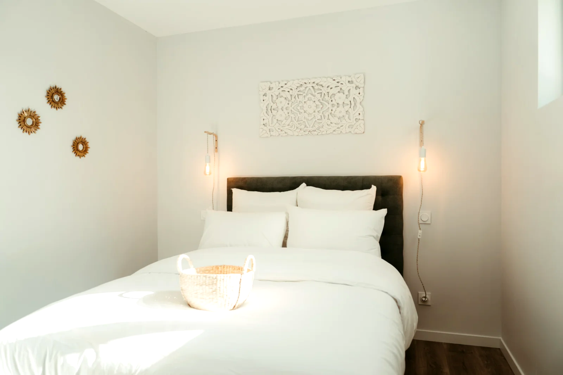 LOXE - LODGE LUXE LOT - Maison du Gardien