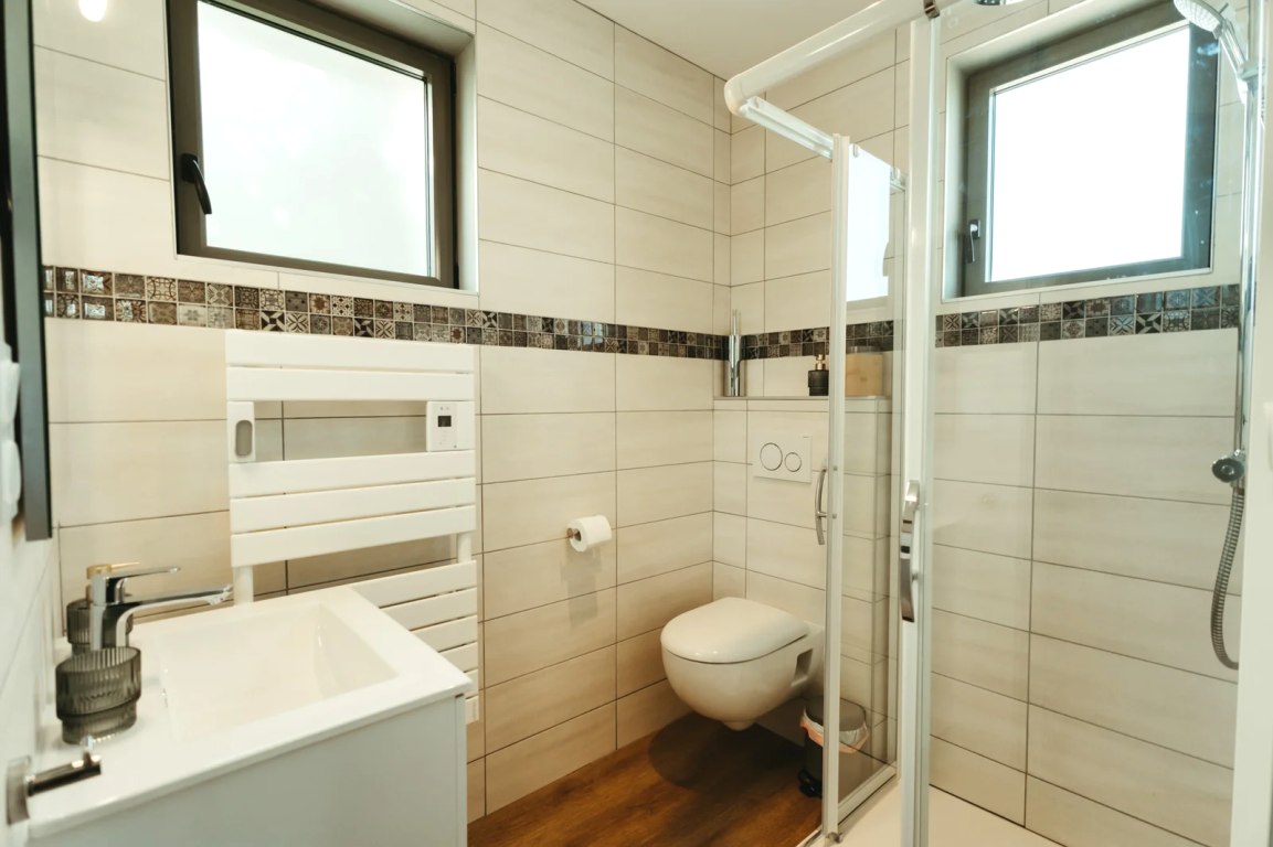 LOXE - LODGE LUXE LOT - Maison du Gardien