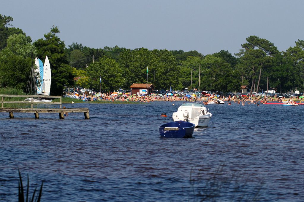 Plage surveillée de Lacanau (plage du Moutchic)