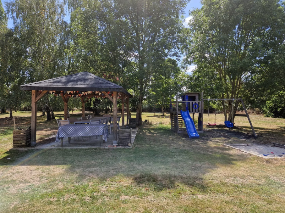 Lac de Maison - Maison Clovis Extérieur jeux enfants