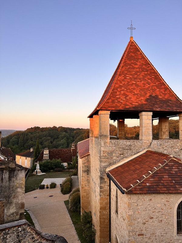 La Tour