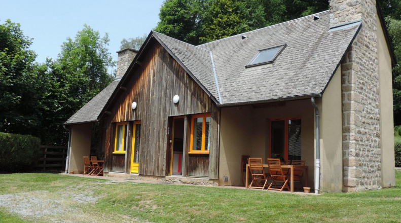 Hameau de gîtes - N°639 "Bruyère"