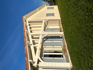 Maison Bleue
