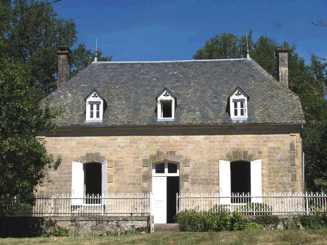 9. Maison Léonard Varièras, La Bachellerie