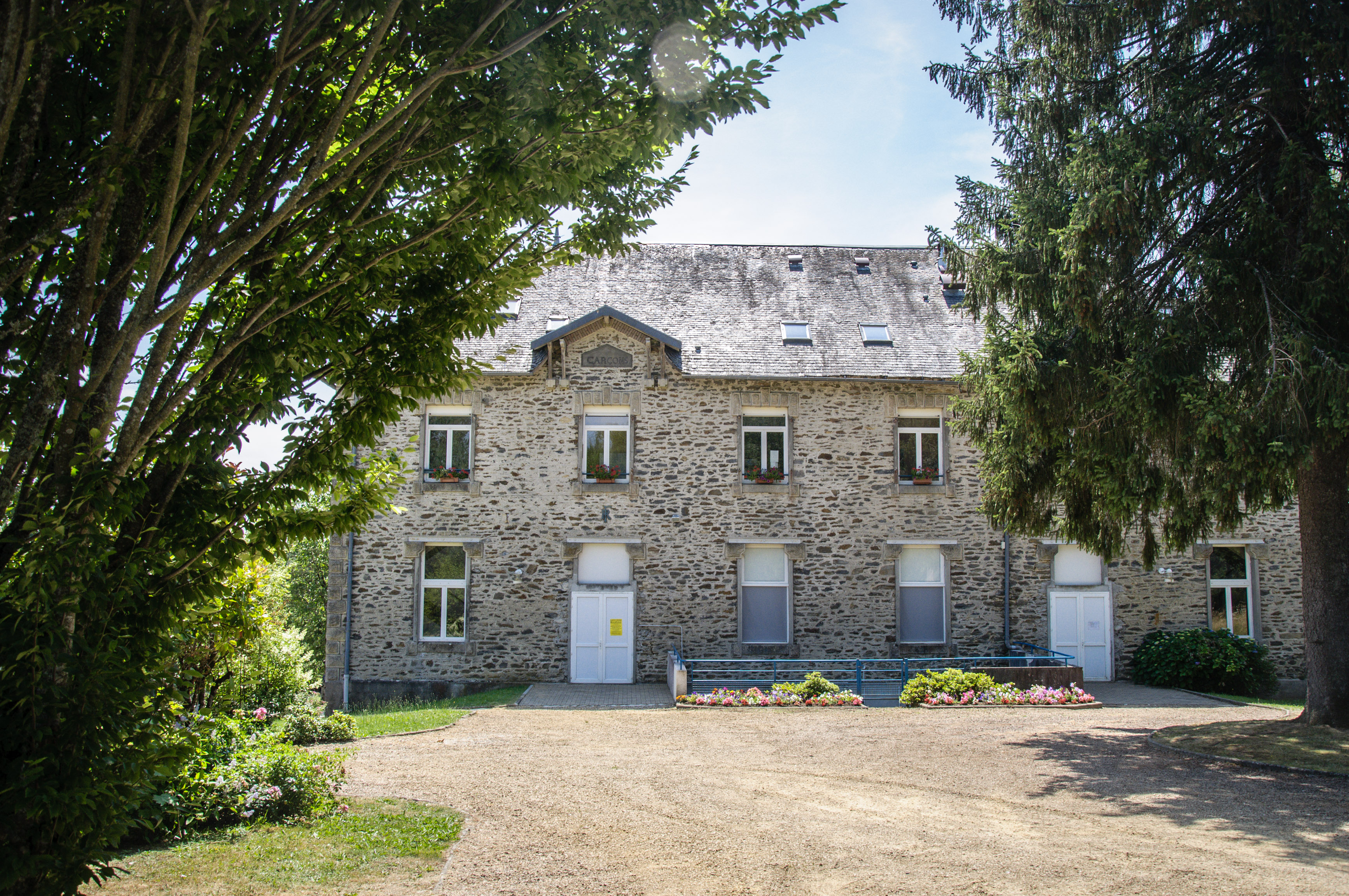 Par les villages
