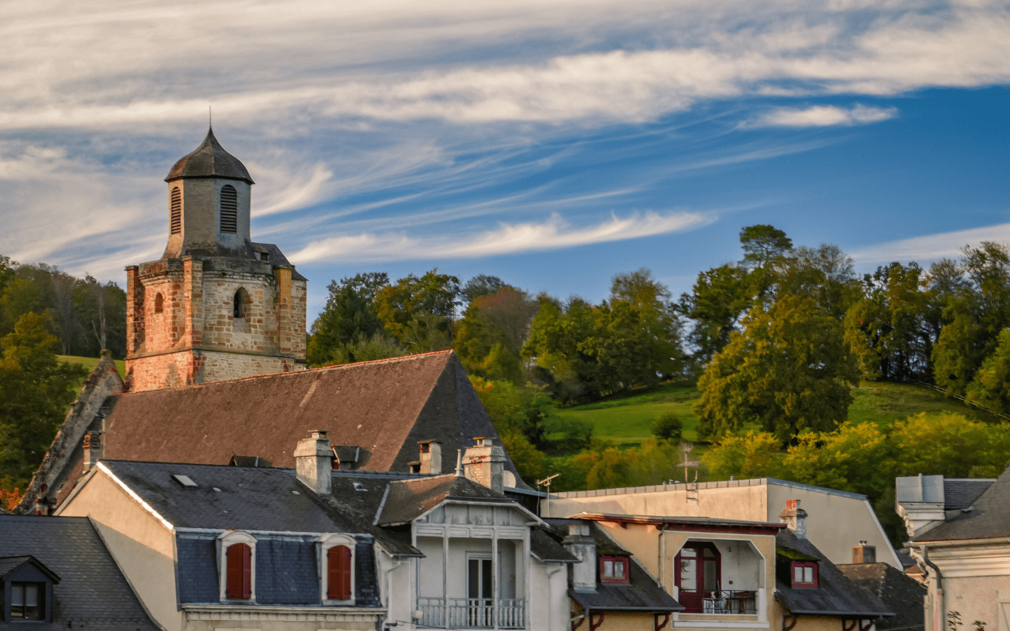 Balade patrimoine Nay : une bastide à l'épreuve de l'industrie