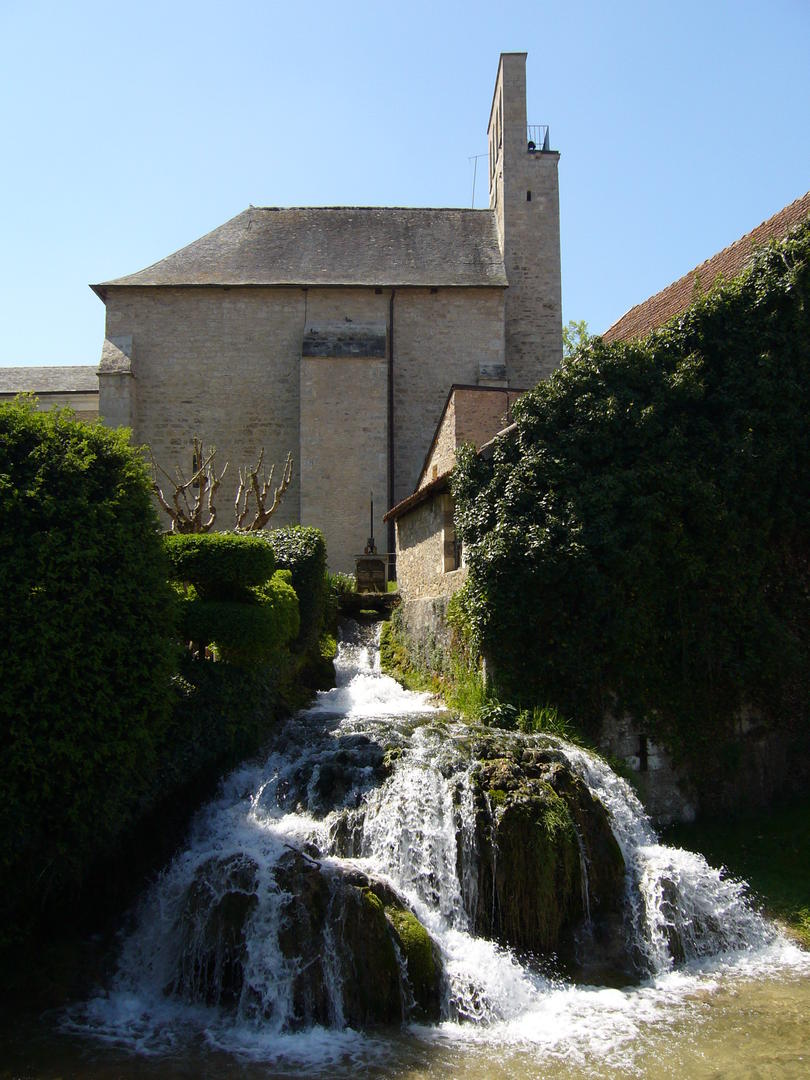 Pêcher dans les eaux Vives du Coly - Entre Coly et Condat - sur - Vézère