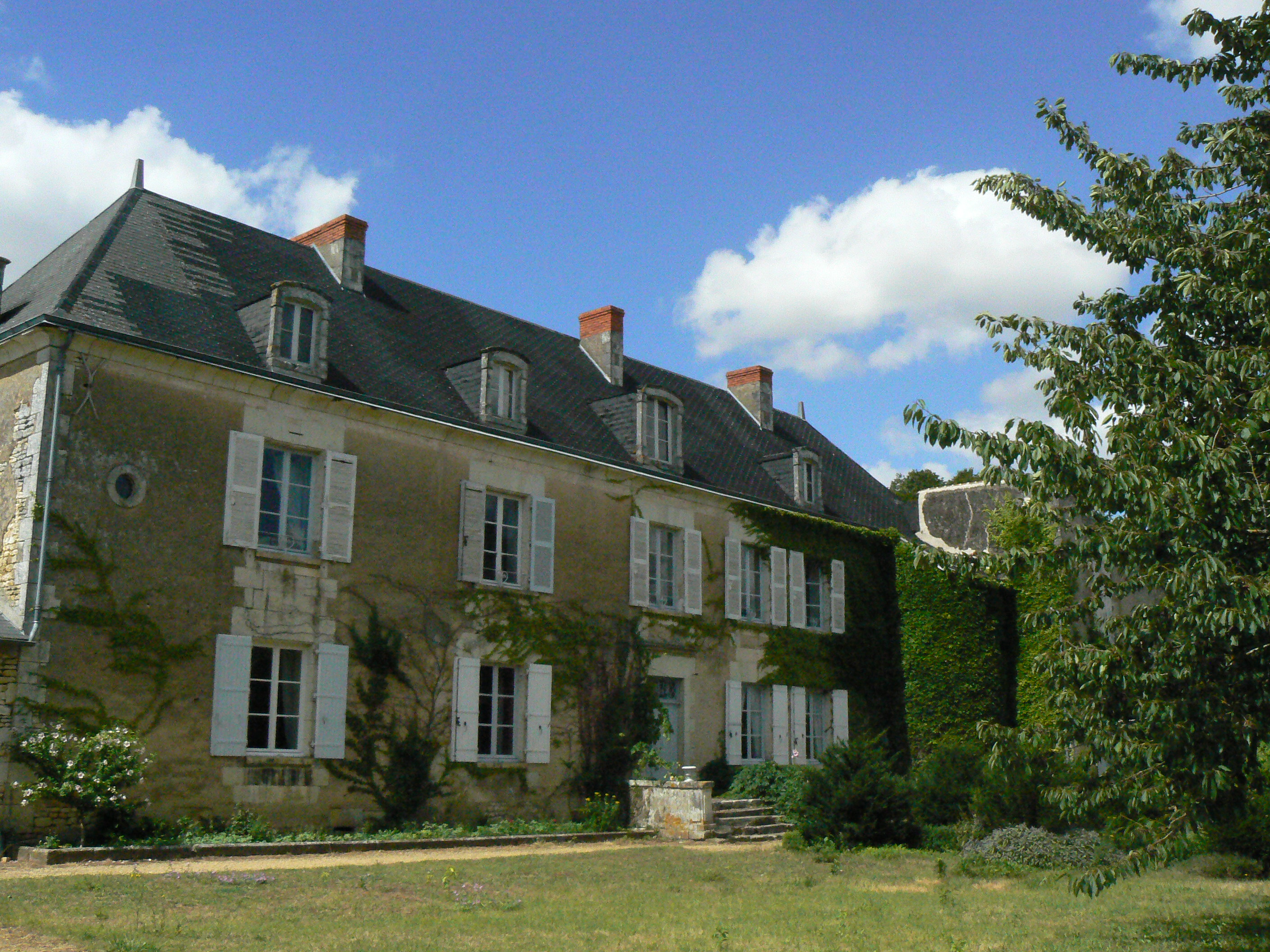 EARL Du Manoir de Vilaines - photo 1