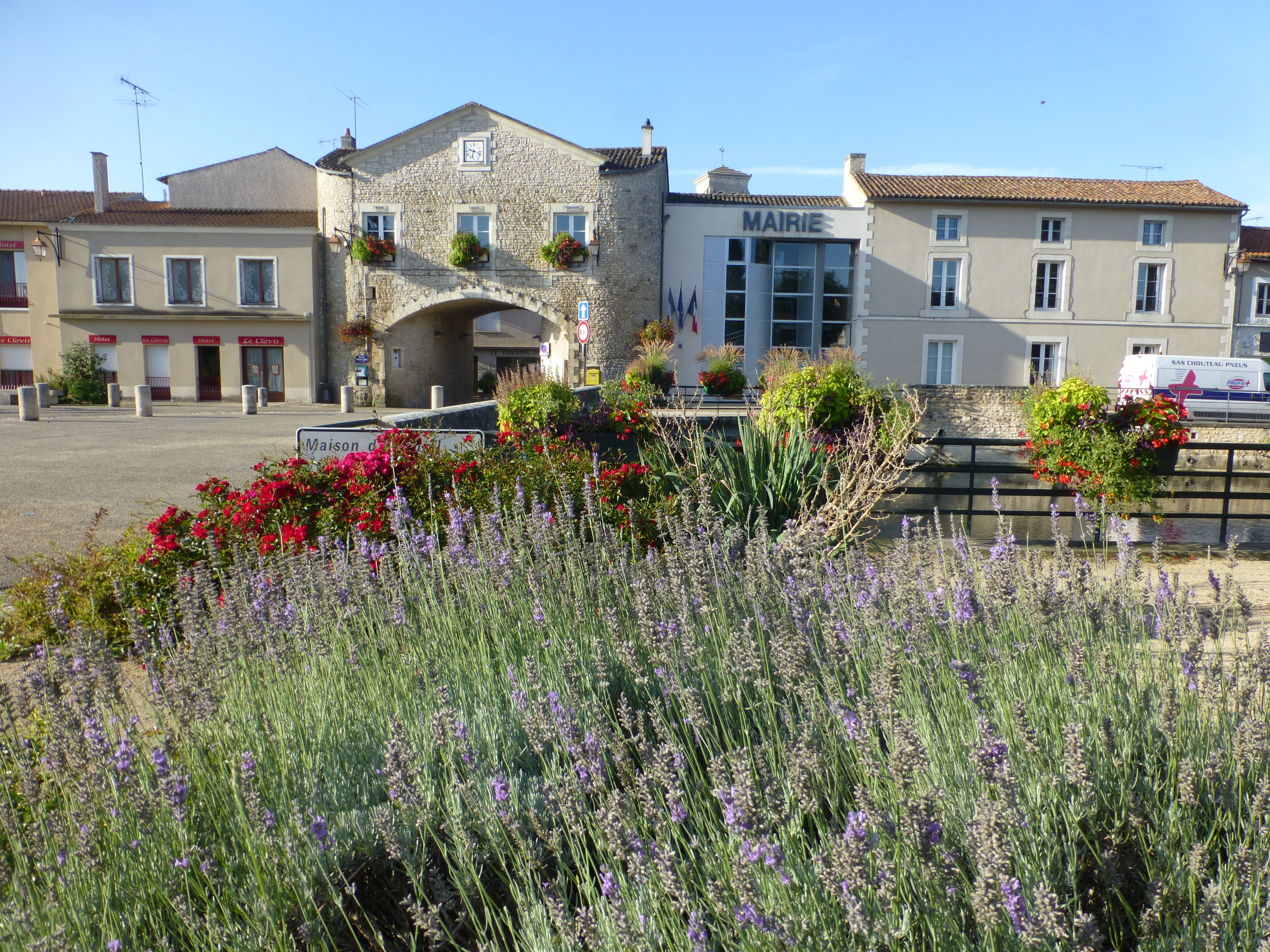 Bourg de Vouillé