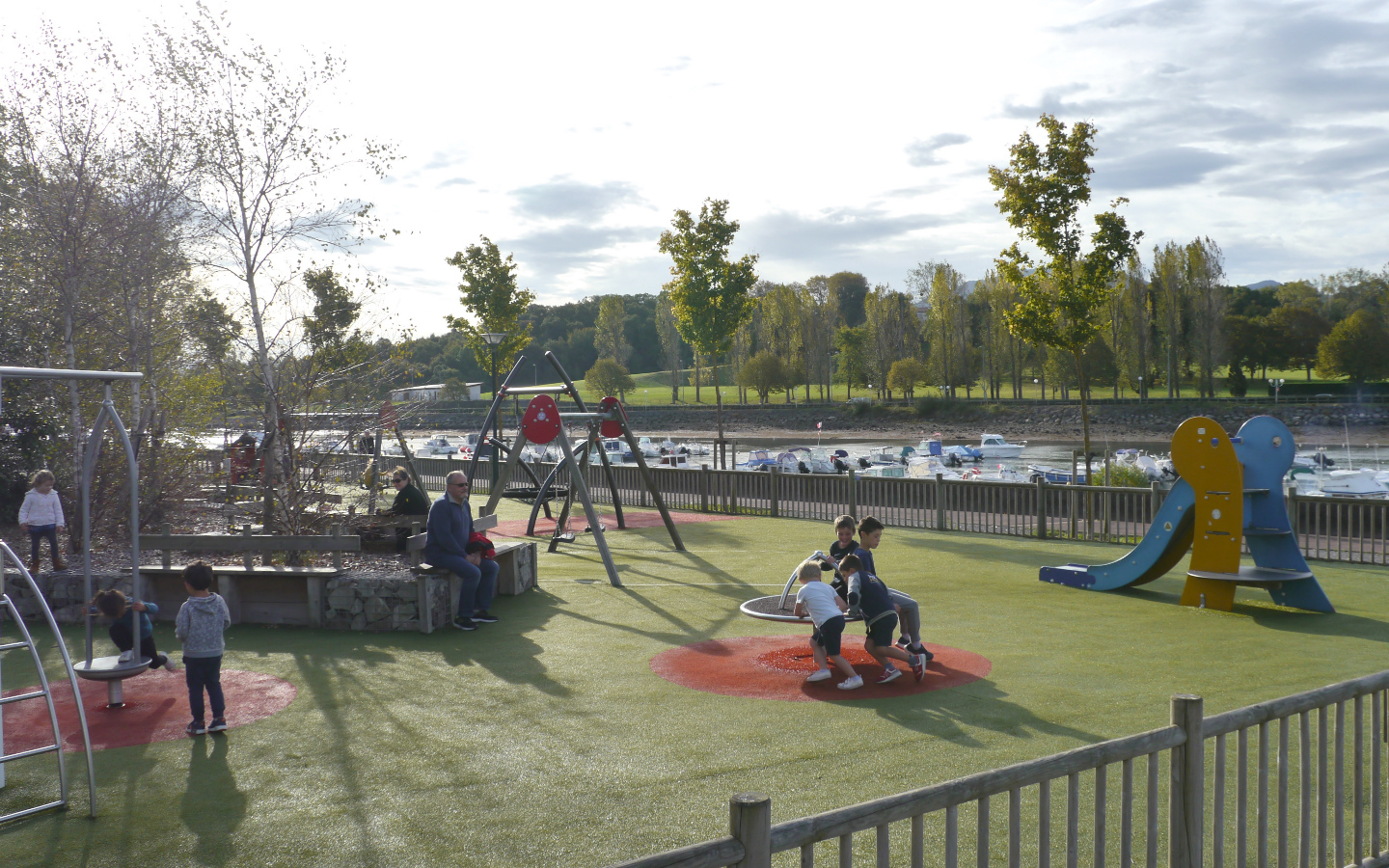 Aire de jeux du port de la Nivelle