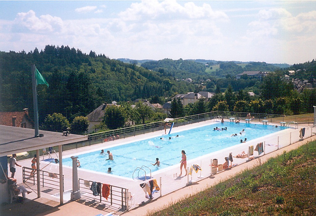 Piscine municipale d'été de Corrèze