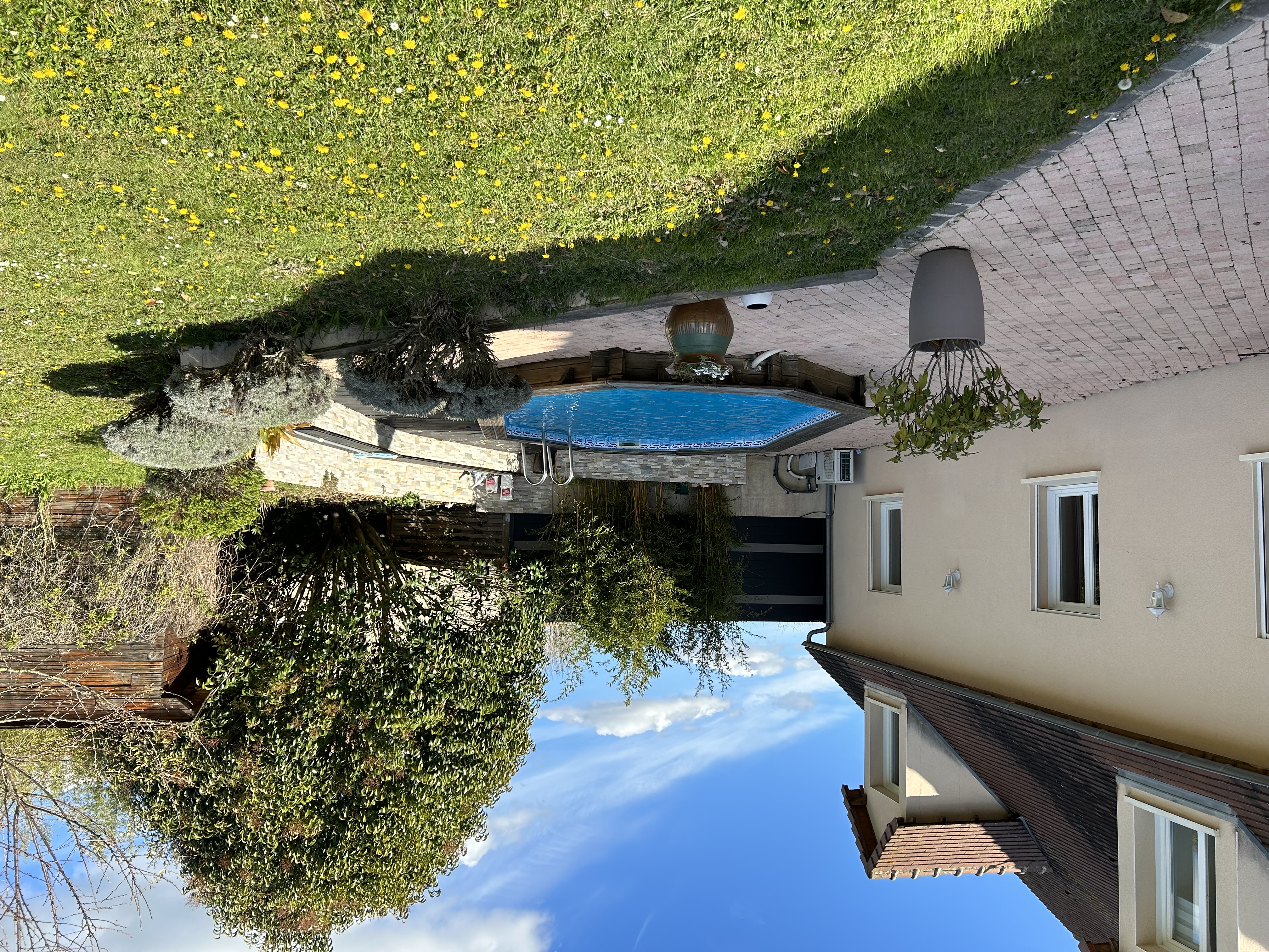Maison Karmanor