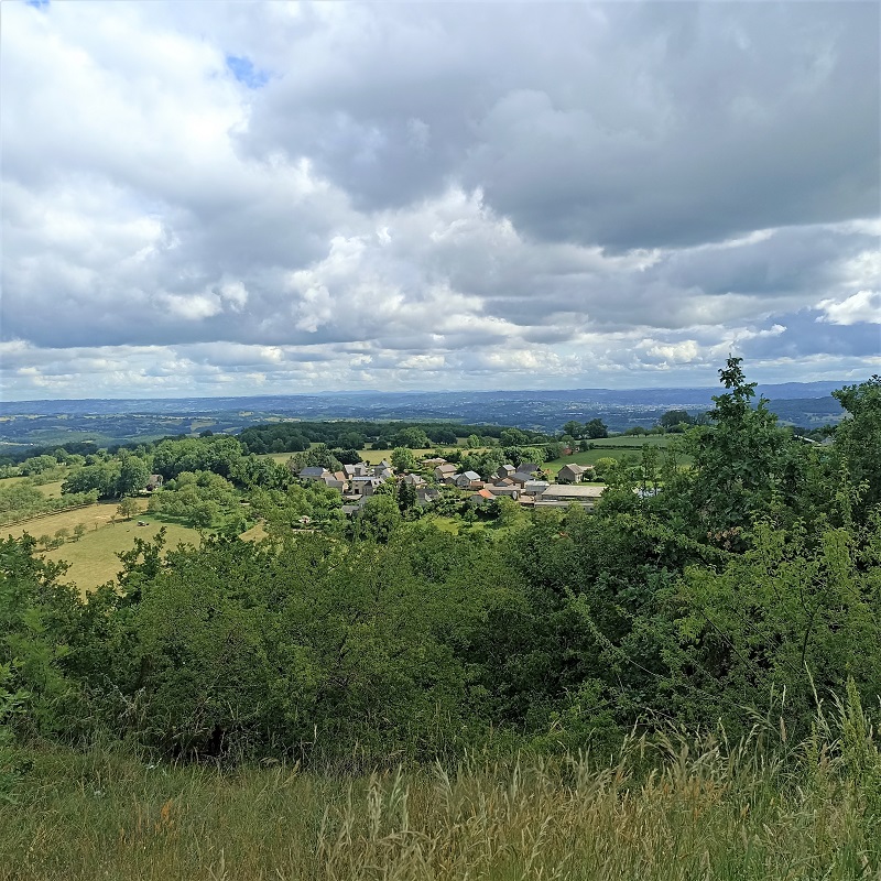 Point de vue sur la Corrèze /Grèzes