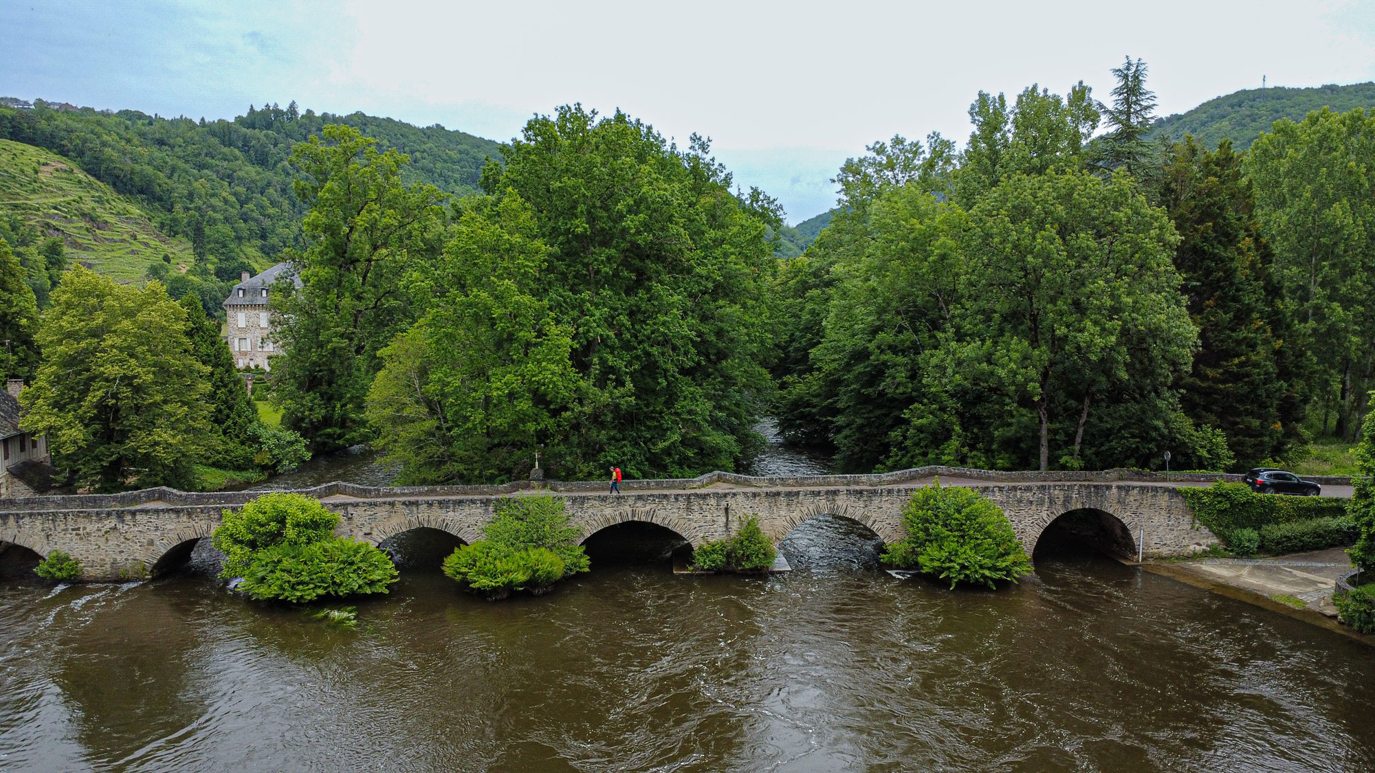 Voie verte Vézère entre le barrage du Saillant et Garavet