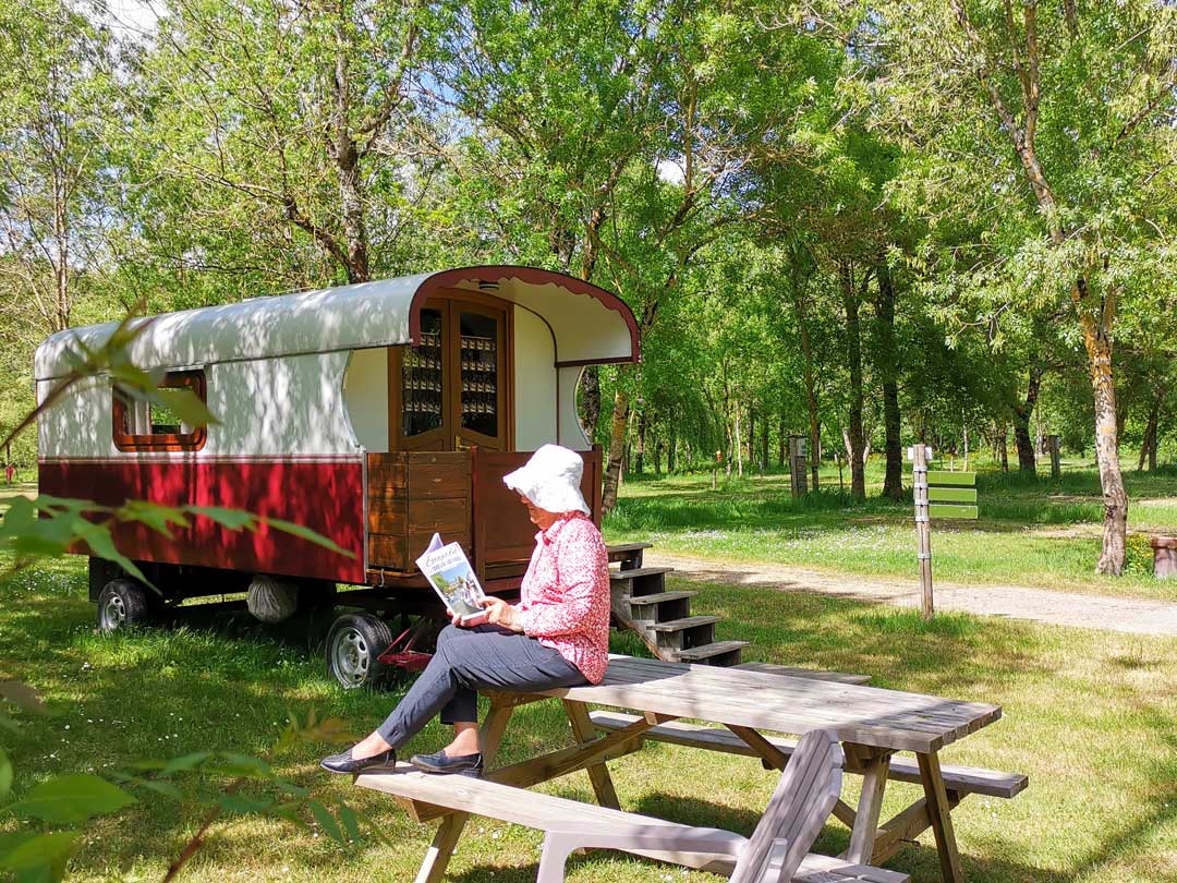 La Roulotte - Camping - Le Lidon