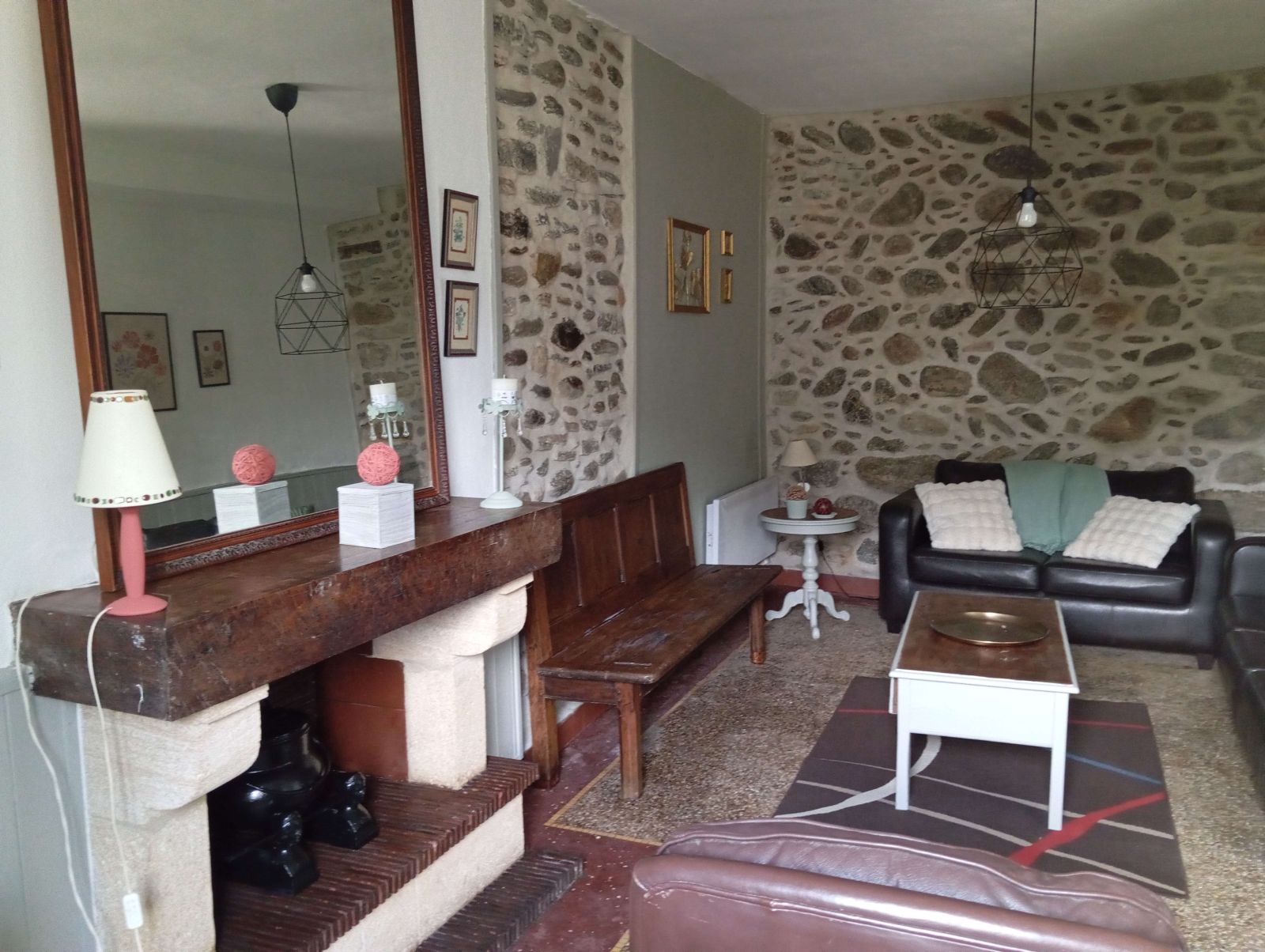 Gîte Abérou - Au pied des montagnes