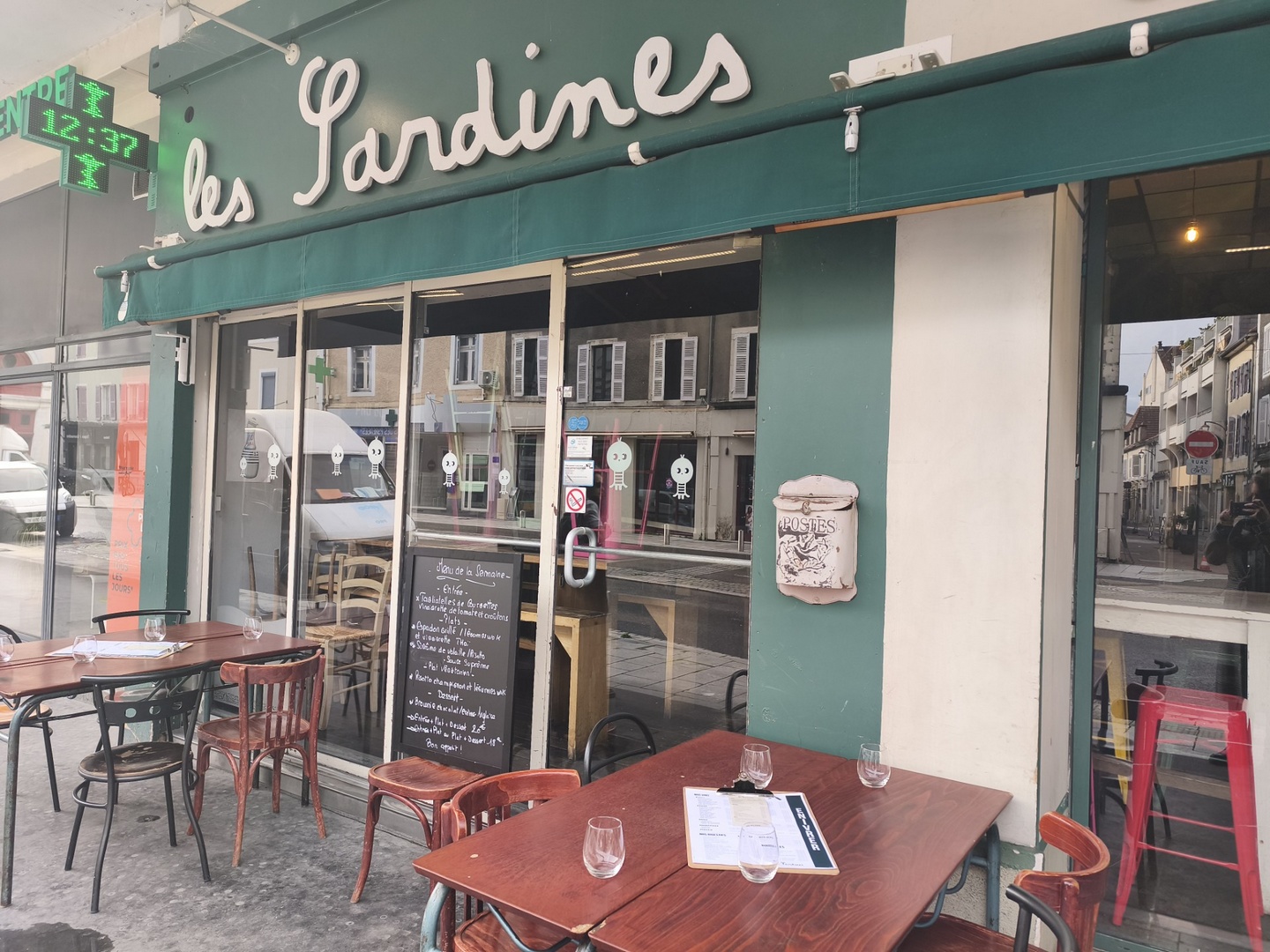 Les Sardines