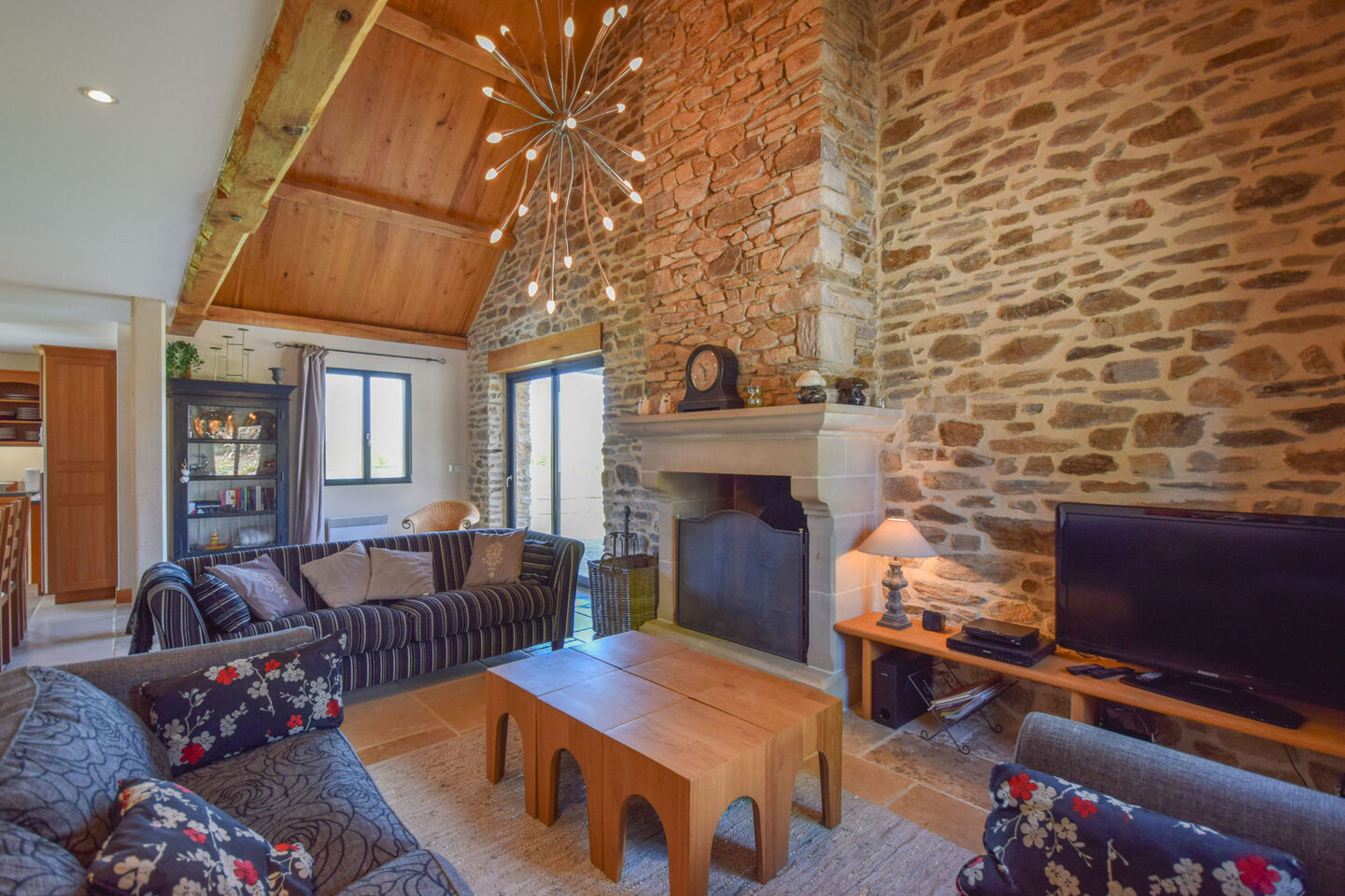 Domaine d'Essendiéras - gîte - la petite tour