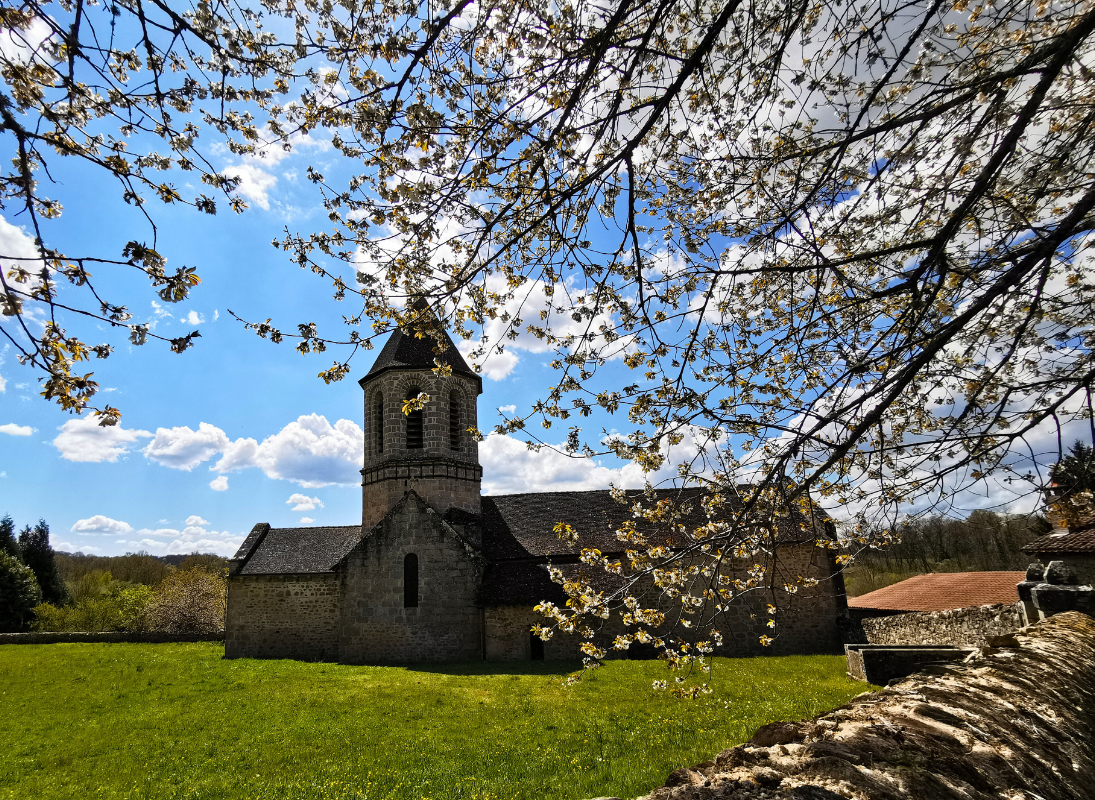 Église romane Saint-Hilaire