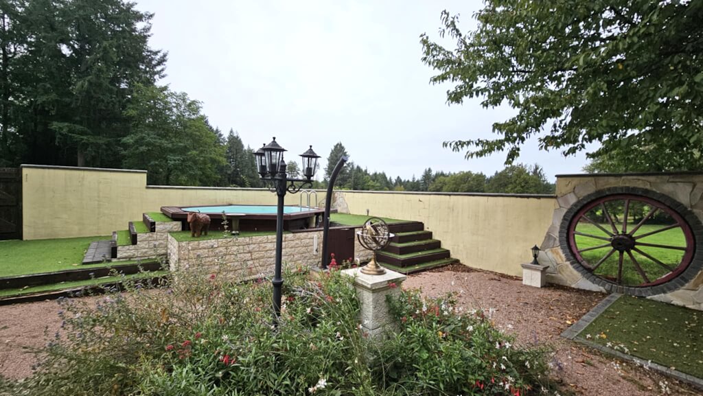The Lodge