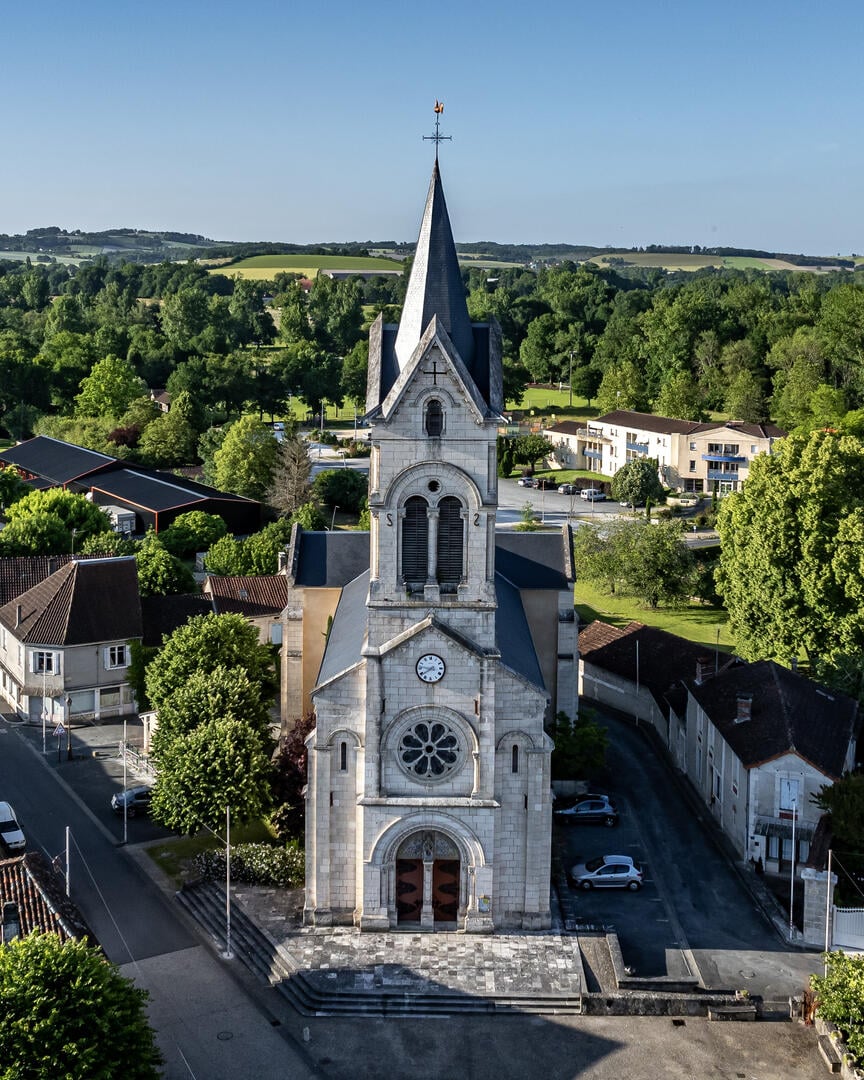 Boucle de Tocane Saint-Apre - Les Grillaudes