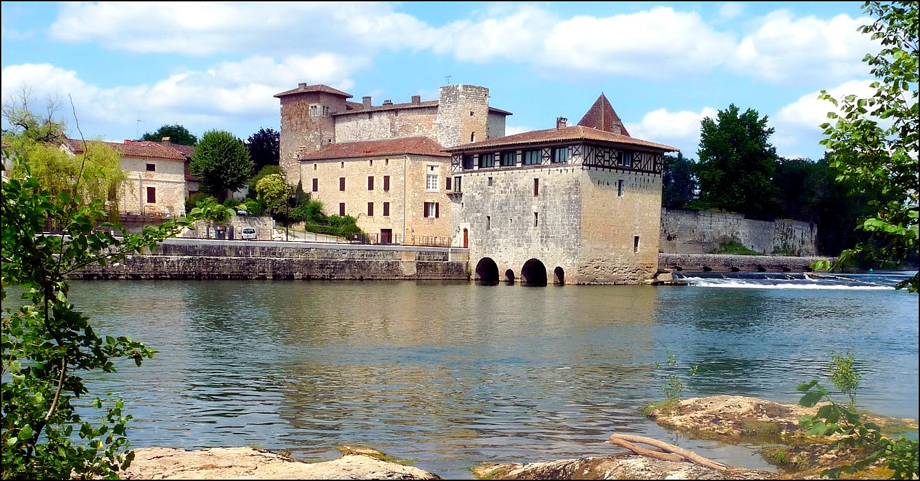 Ecluse de Lustrac