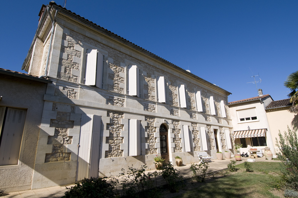 Affiche ou photo : Visite et dégustation au Château Nicot - Vignobles Dubourg