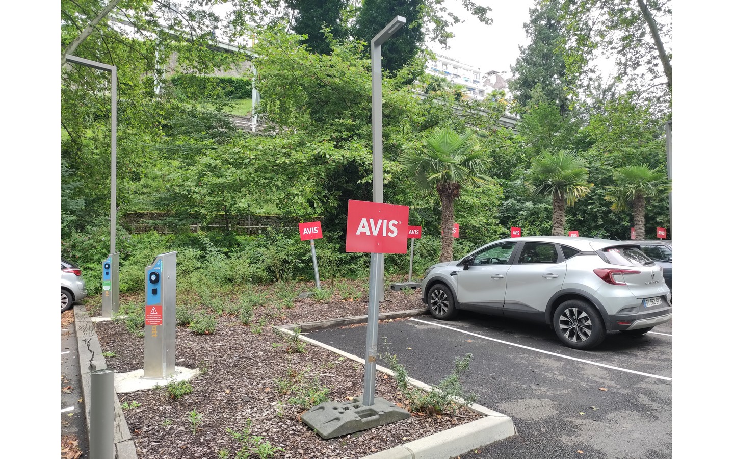 Avis - Gare SNCF