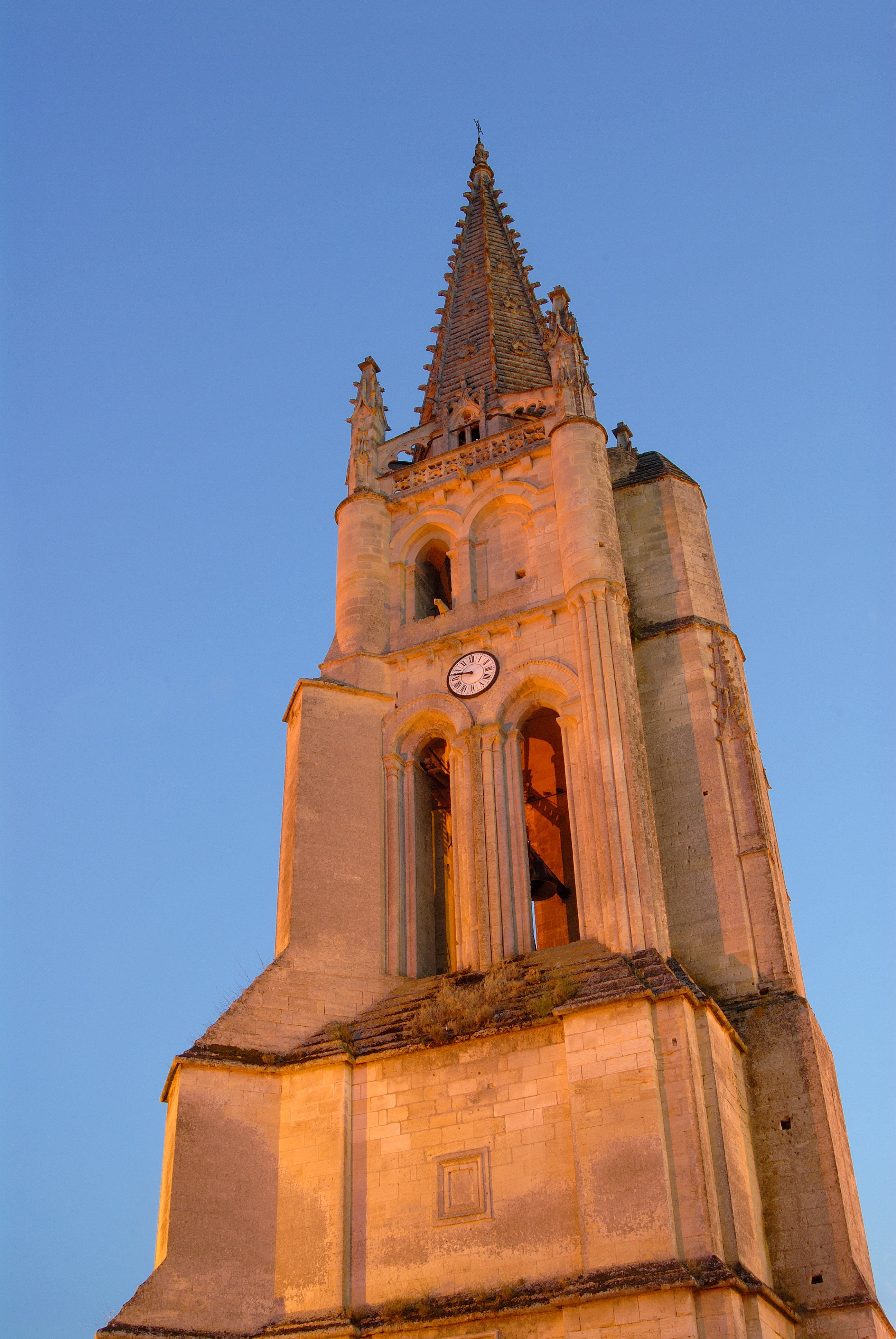 Clocher de l'église monolithe