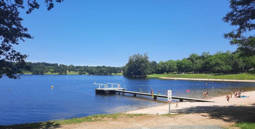 Camping Seasonova du lac de Bournazel