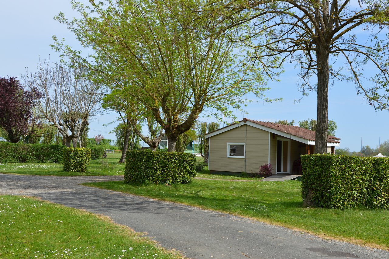 Camping du Hameau de Lustrac
